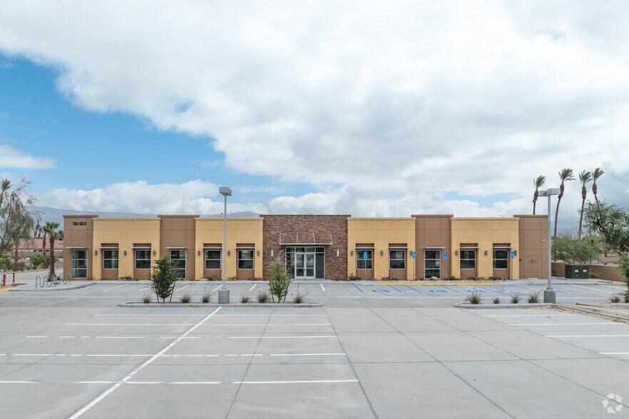 More Photos Of 78030 Wildcat Dr, Palm Desert Unknown For Lease