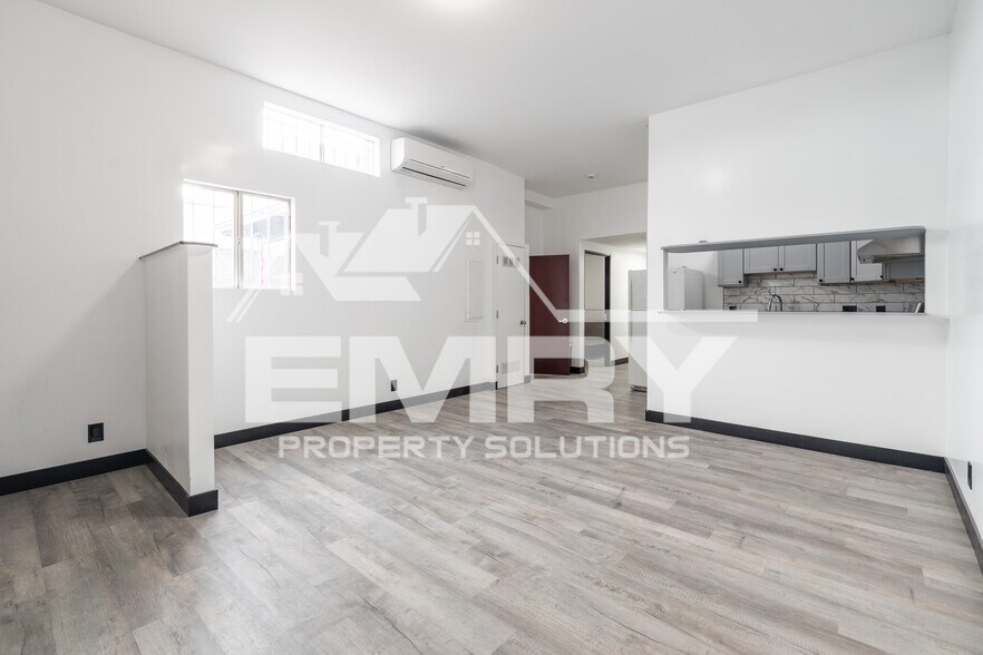 More Photos Of 942 S Gerhart Ave, Commerce Coworking Space