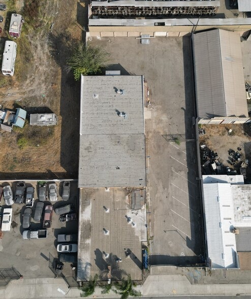 More Photos Of 651 N Waterman Ave, San Bernardino Storefront Retail Office For Sale