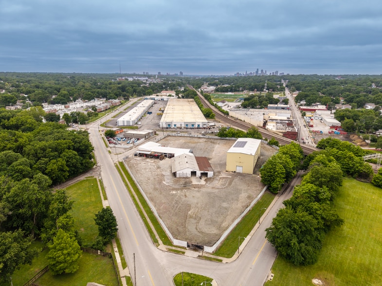 Primary Photo Of 5420 E 10th St, Kansas City Industrial For Sale