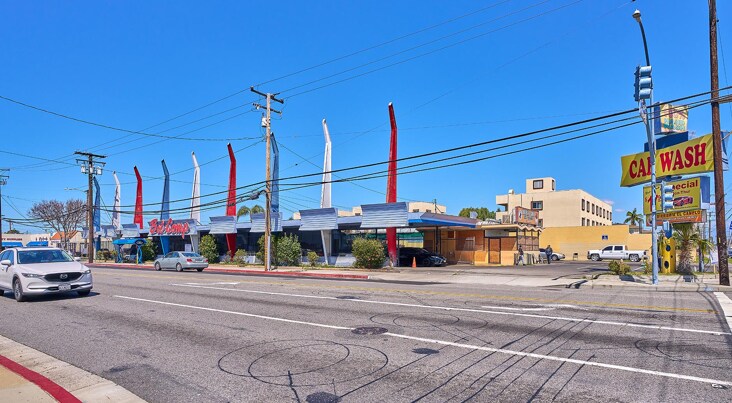 More Photos Of 14755 Bellflower Blvd, Bellflower Carwash For Sale