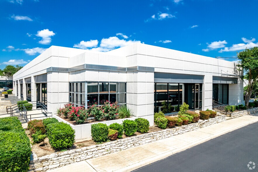 More Photos Of , San Antonio Office For Sale