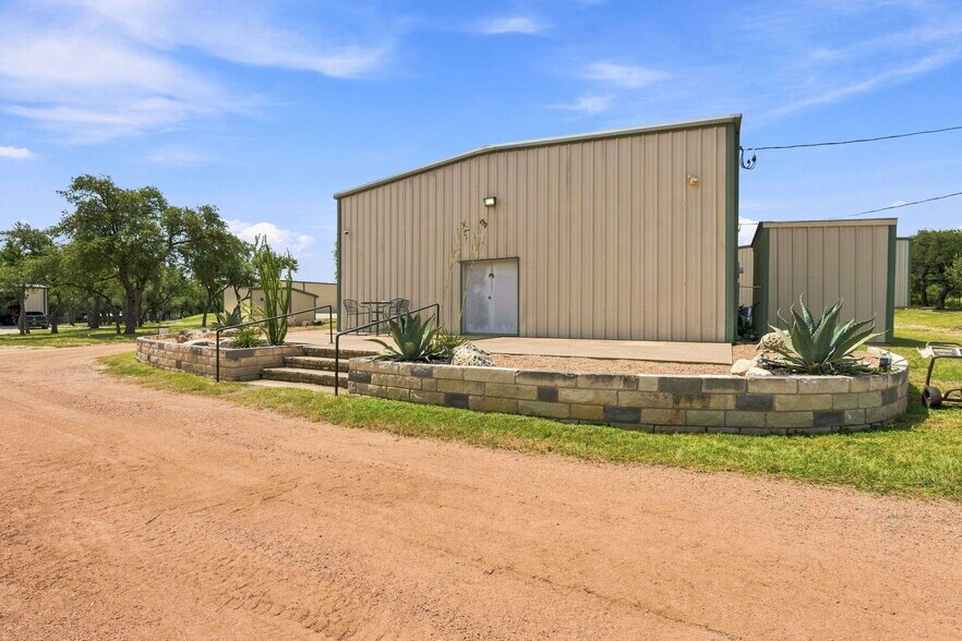 More Photos Of 7748 E US Highway 290, Johnson City Warehouse For Sale