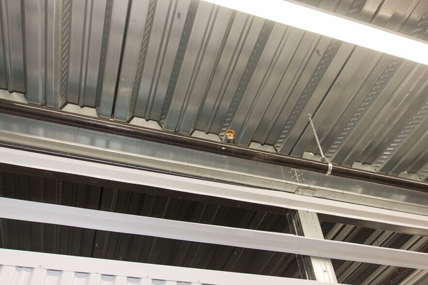 More Photos Of 11017 County Line, Madison Self Storage For Sale