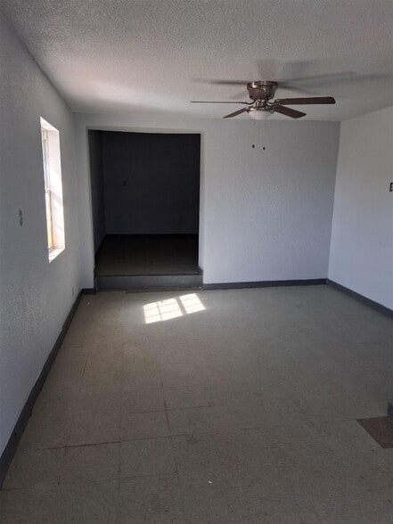 More Photos Of 319 Hidalgo St, Laredo Apartments For Sale