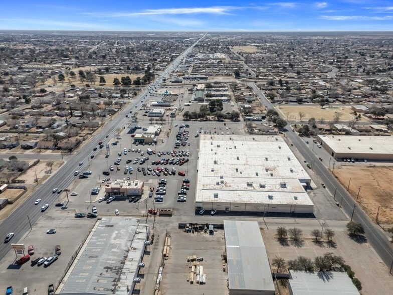 More Photos Of 2421-2429 N County Road W, Odessa Storefront For Sale
