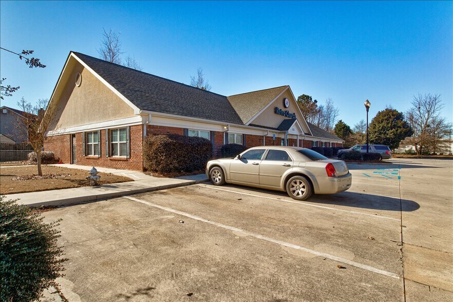 More Photos Of 801-814 Pavilion Ct, McDonough Office For Lease