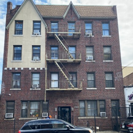 More Photos Of 4003 76th St, Flushing Apartments For Sale