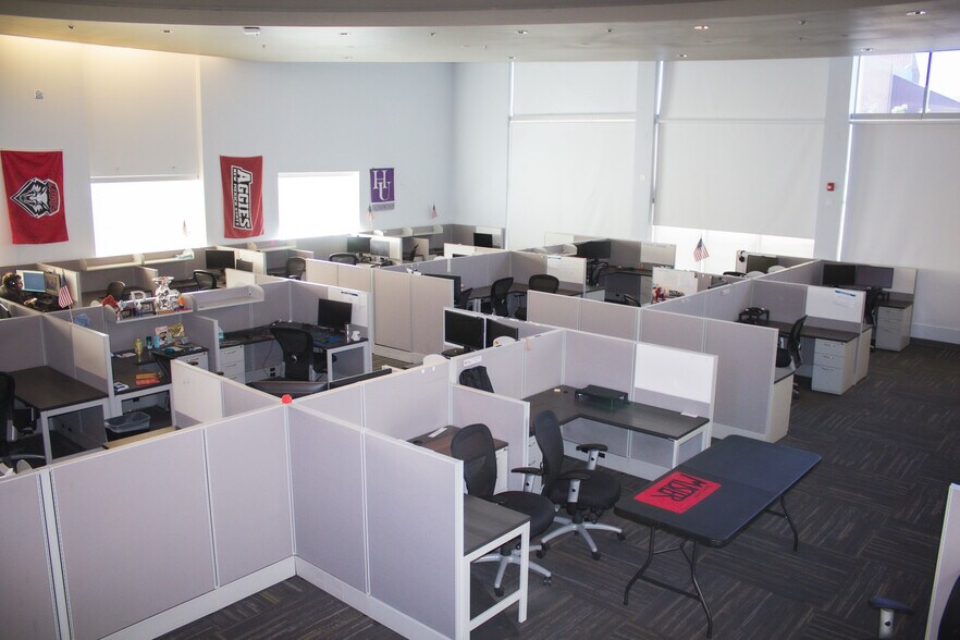 More Photos Of 723 Silver Ave SW, Albuquerque Storefront Retail Office For Lease