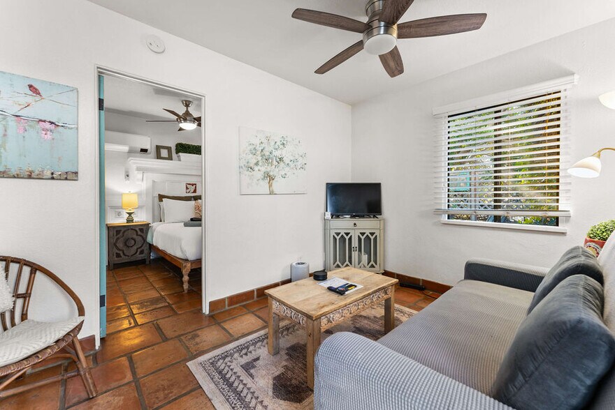 More Photos Of 2282-2284 Congress St, San Diego Apartments For Sale