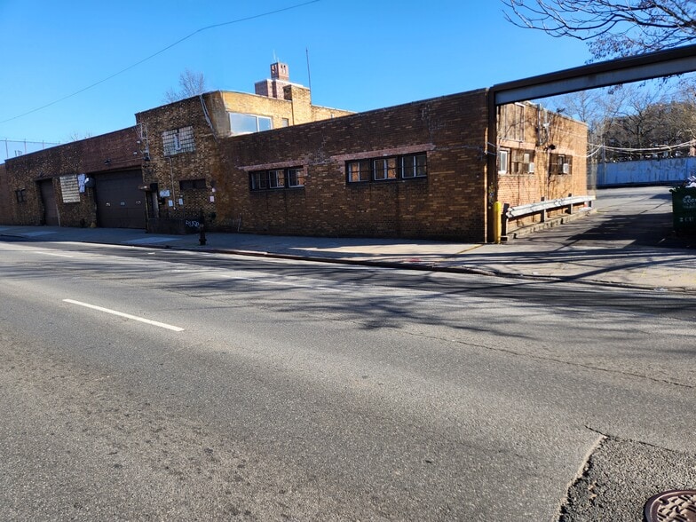 More Photos Of 1882-1912 Atlantic Ave, Brooklyn Warehouse For Lease