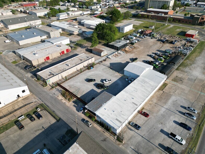 More Photos Of 1716 E 7th St, Tulsa Warehouse For Sale