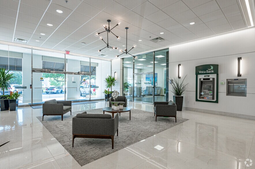 More Photos Of 1300 Summit Ave, Fort Worth Office For Lease