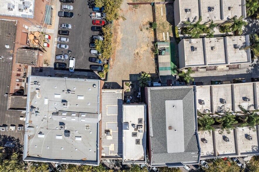 More Photos Of 23 E 6th St, Tracy Office For Sale