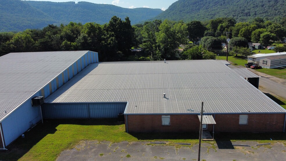 More Photos Of 8769 Dayton Pike, Soddy Daisy Warehouse For Sale