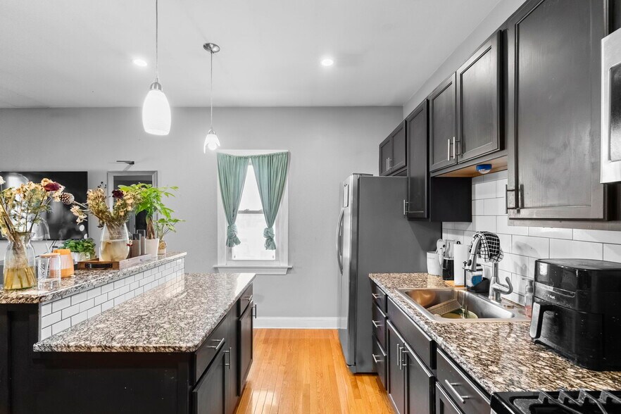 More Photos Of , Buffalo General Retail For Sale