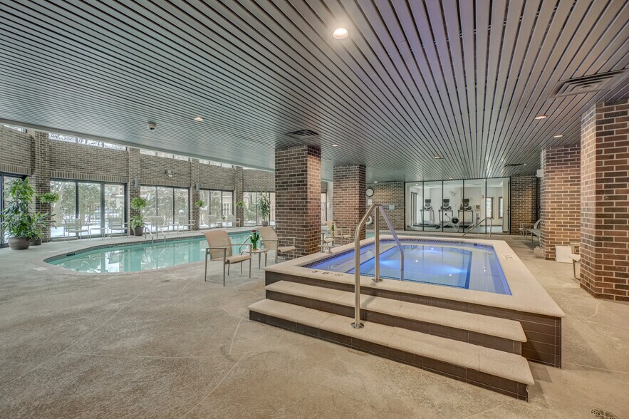 More Photos Of 1201 Yale Pl, Minneapolis Apartments For Sale
