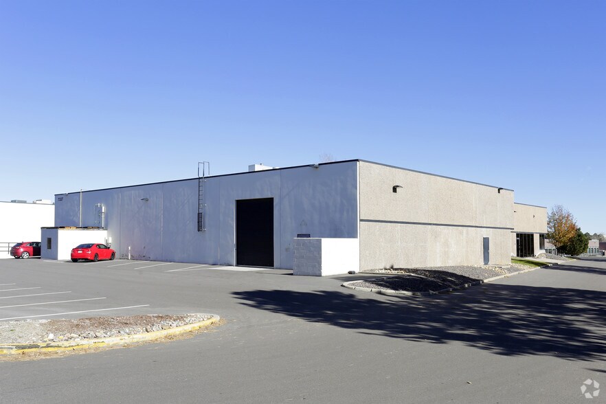 More Photos Of 7315 S Revere Pky, Centennial Warehouse For Lease