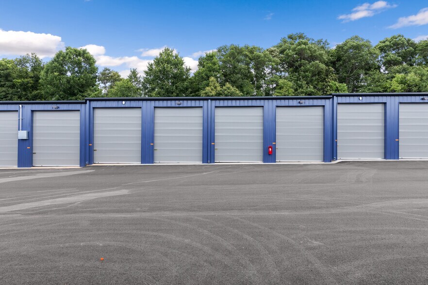 More Photos Of 720 Antioch Dr, Greenville Specialty For Lease