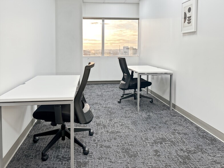 More Photos Of 3 Gateway Ctr, Newark Coworking Space