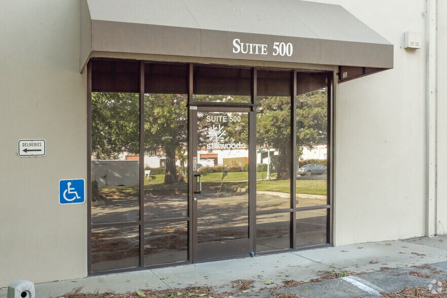 More Photos Of 5860 Alder Ave, Sacramento Warehouse For Lease