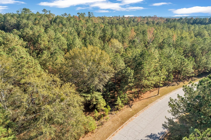 More Photos Of 2041 Forward Augusta Dr, Augusta Land For Lease