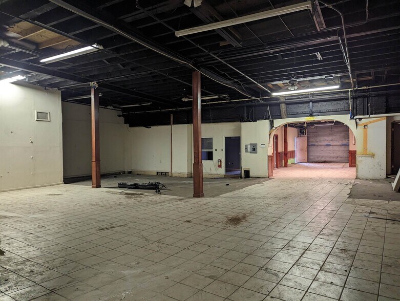 More Photos Of 13-31 New York Ave, Newark Industrial For Sale