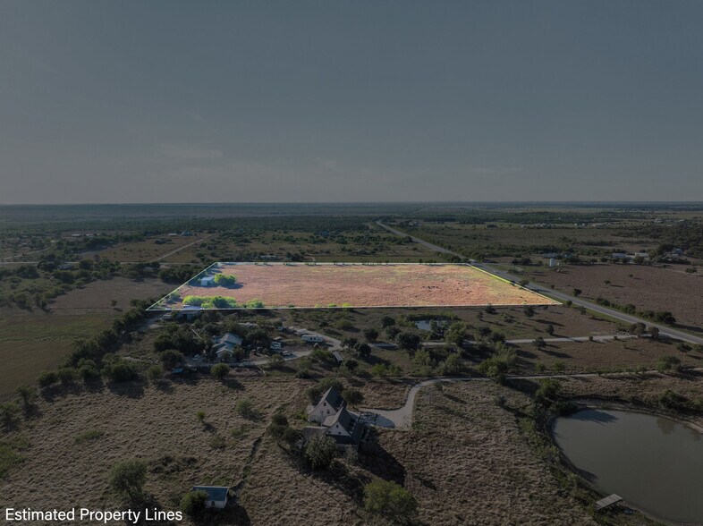 More Photos Of TX 80, Martindale Land For Sale