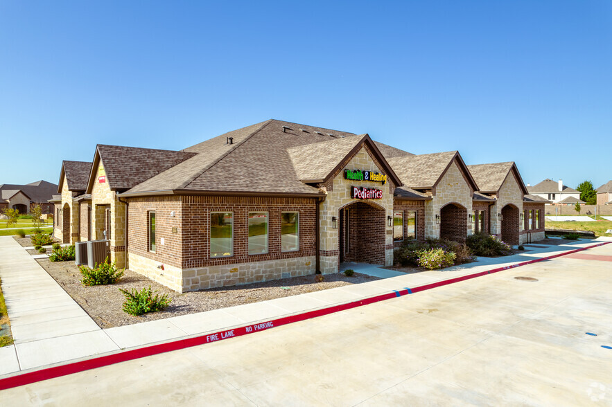 Primary Photo Of 11655 Independence Pkwy, Frisco Medical For Sale