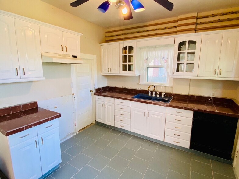 More Photos Of 415 Braddock Ave, Daytona Beach Multifamily For Sale