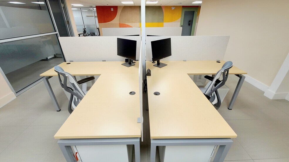 More Photos Of 2100 Coral Way, Miami Office For Lease