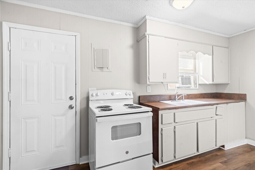 More Photos Of 3950 S Dixie Rd, Dalton Apartments For Sale