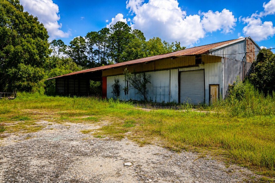 More Photos Of 103 Container rd, Starke Flex For Sale