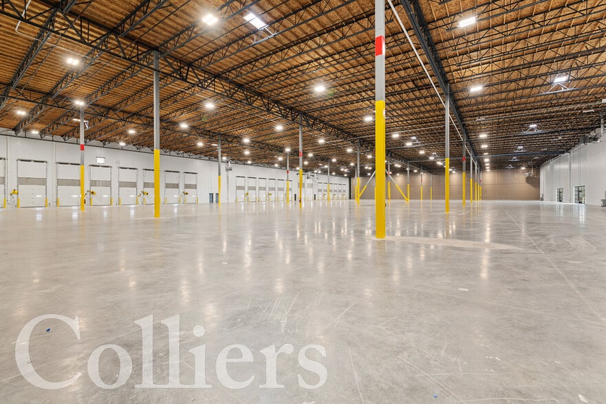More Photos Of 16685 Madison Rd, Nampa Warehouse For Lease
