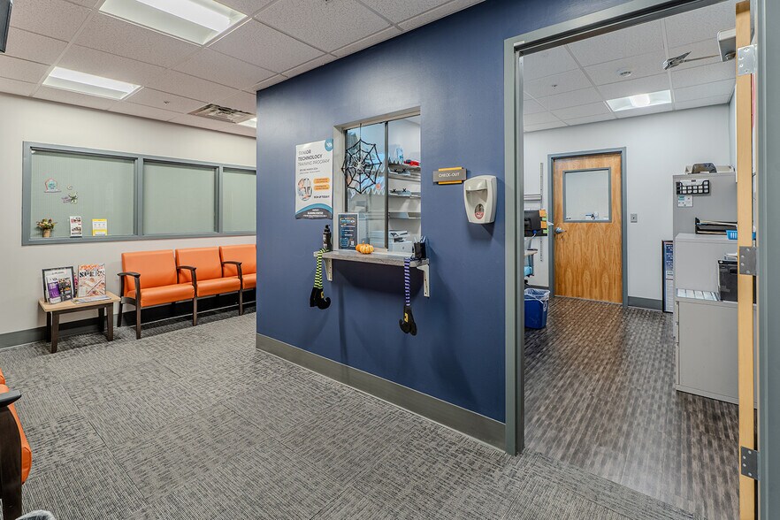 More Photos Of , Buffalo Office For Sale