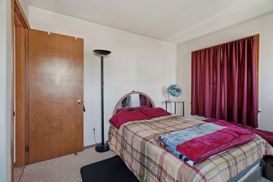 More Photos Of 394 Pierce St, Saint Paul Apartments For Sale