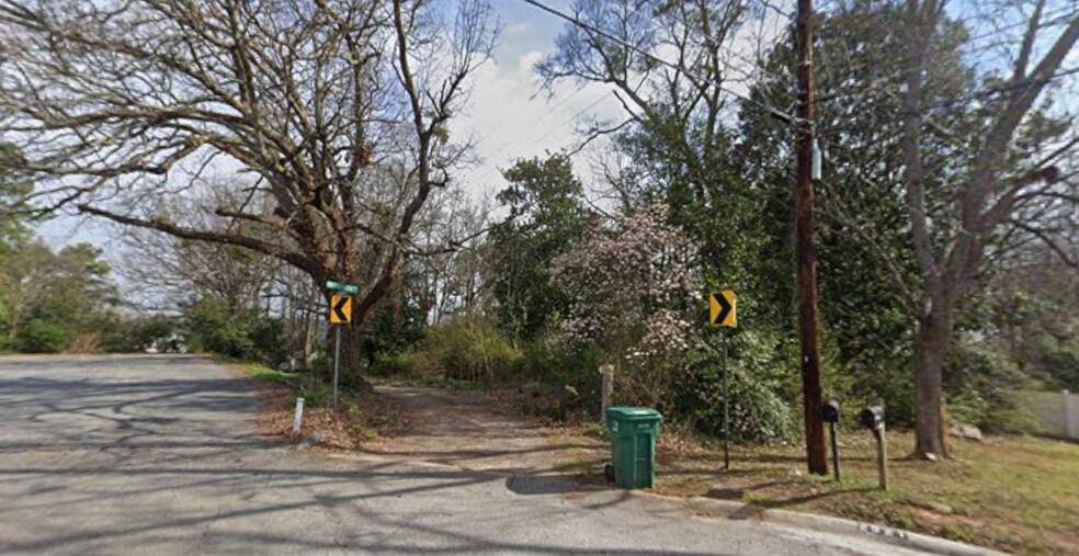 More Photos Of 2531 Davenport St SE, Smyrna Land For Sale