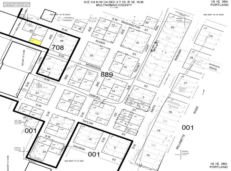 More Photos Of 401-425 SW Morrison St, Portland Storefront For Lease
