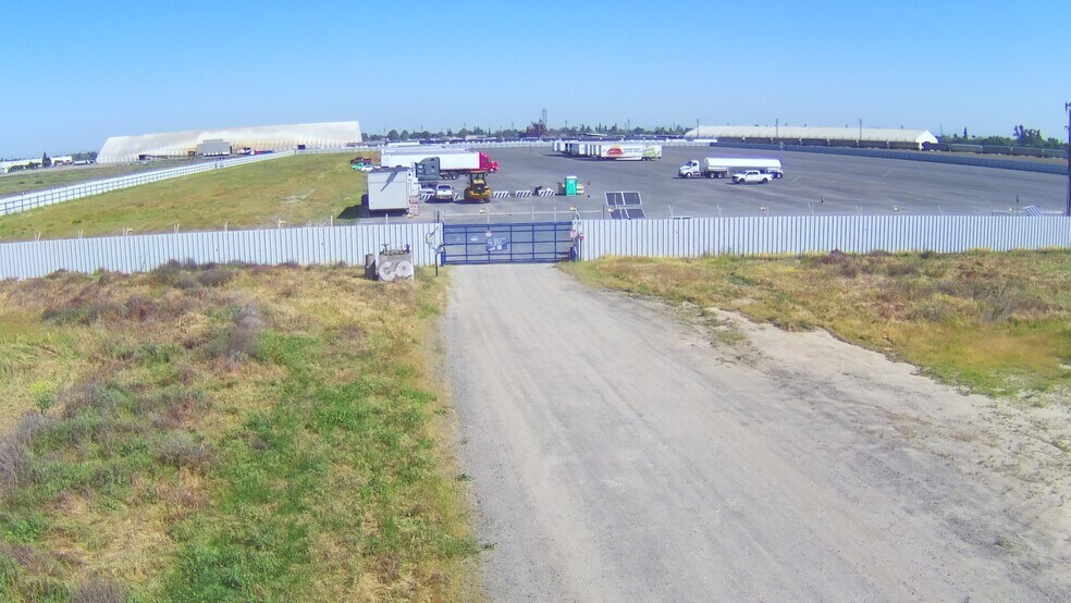 More Photos Of 792 Codoni Ave, Modesto Land For Lease