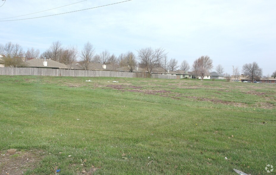 More Photos Of 2451 NW Park Rd, Blue Springs Land For Sale