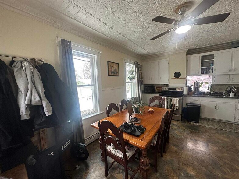 More Photos Of 48 Lafayette St, Rochester Multifamily For Sale