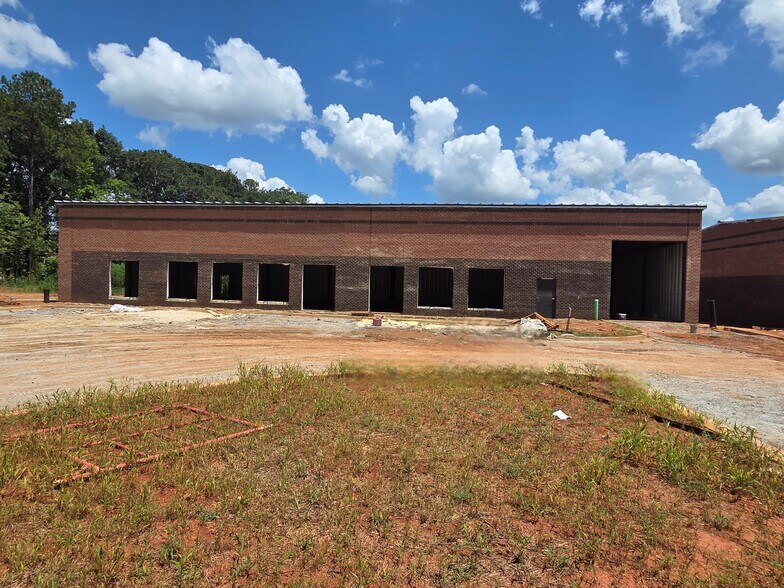 More Photos Of 1052 Moreland Heights Rd, Watkinsville Self Storage For Lease