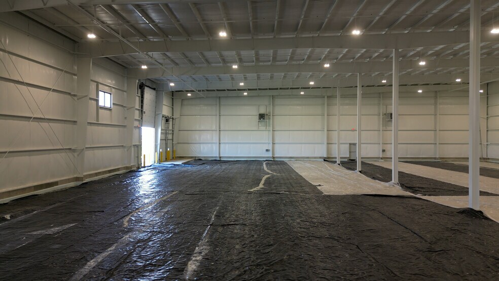 More Photos Of 1820 Baker Drive, Ossian Distribution For Lease