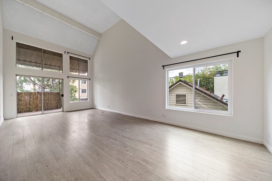 More Photos Of 4173 Fair Ave, Studio City Apartments For Sale