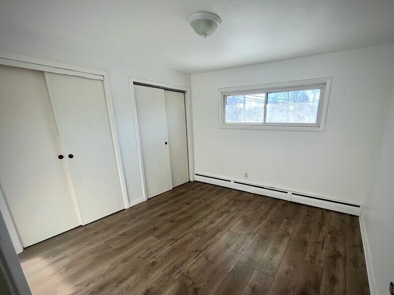 More Photos Of 101 Hooper Rd, Endicott Apartments For Sale