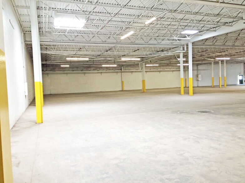 More Photos Of 10-12 Jaycee Dr, West Hazleton Warehouse For Lease