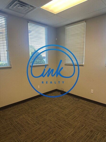 More Photos Of 1667 Lucerne St, Minden Office For Lease