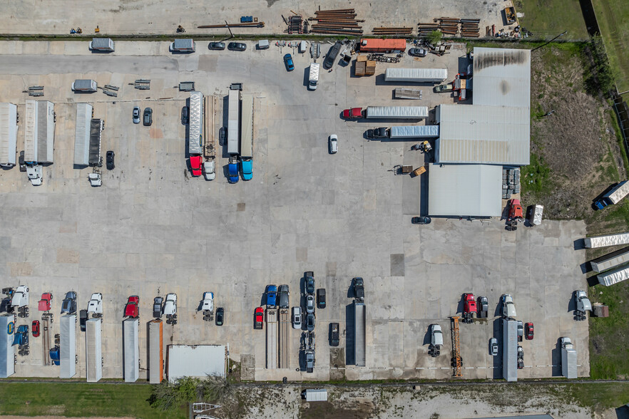 Primary Photo Of 2555 Blue Mound Rd W, Haslet Truck Terminal For Sale