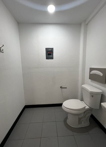 More Photos Of 7620 Eigleberry St, Gilroy Warehouse For Lease