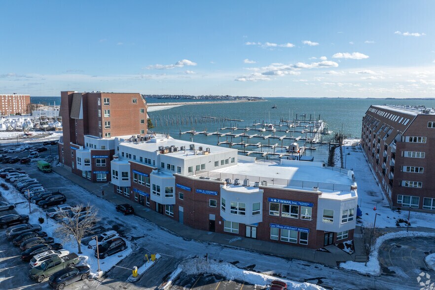 Primary Photo Of 152 Lynnway, Lynn Office For Sale
